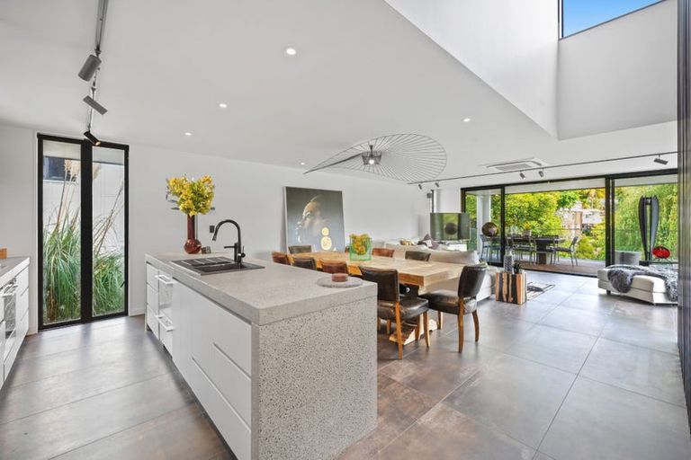 Photo of property in 61 Evelyn Road, Cockle Bay, Auckland, 2014