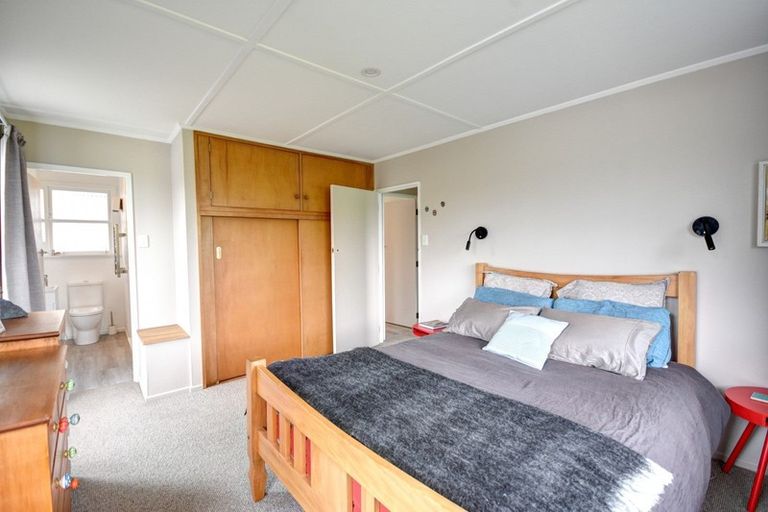 Photo of property in 30 Salmond Street, Halfway Bush, Dunedin, 9010