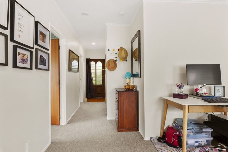 Photo of property in 9 Lynbert Road, Lynmore, Rotorua, 3010