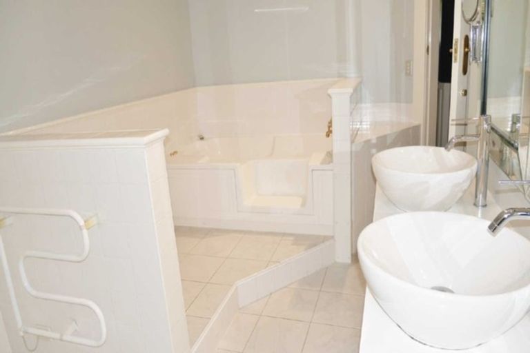 Photo of property in 19 Cracroft Terrace, Cashmere, Christchurch, 8022