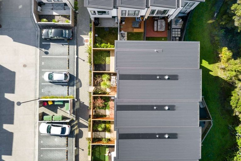 Photo of property in 132 Tiriwa Drive, Massey, Auckland, 0614