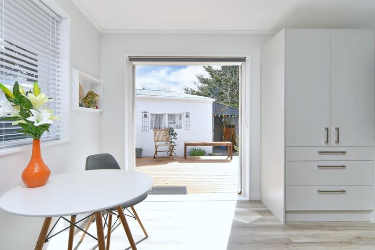 Photo of property in 7 Barclay Place, Burwood, Christchurch, 8061