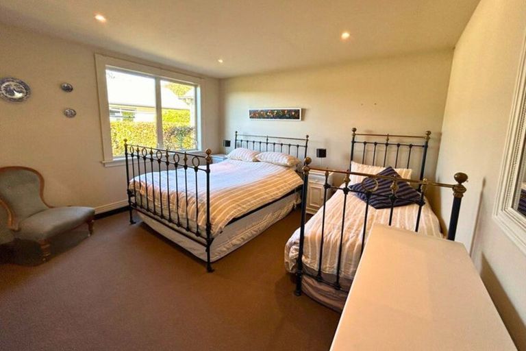 Photo of property in 11 Kelliher Drive, Wanaka, 9305