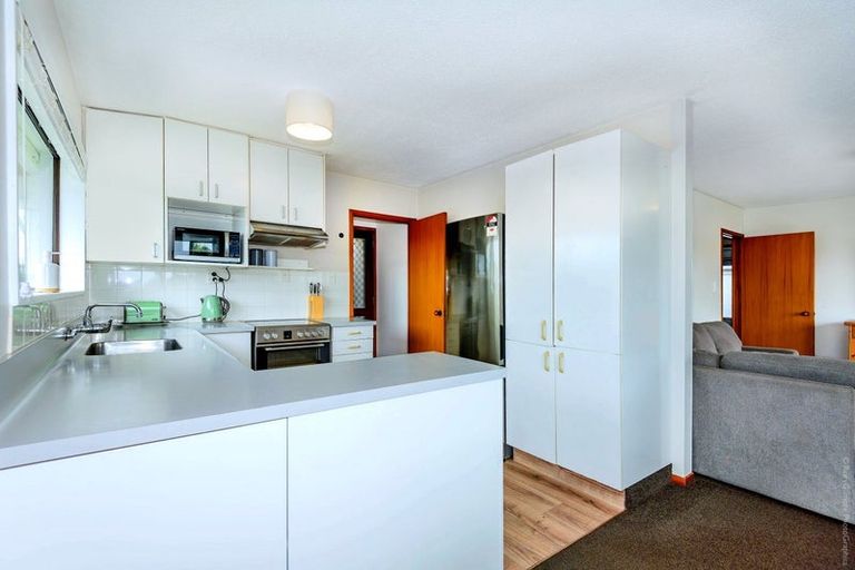 Photo of property in 85 Pacific Road, North New Brighton, Christchurch, 8083