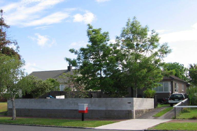 Photo of property in 92 Moa Road, Point Chevalier, Auckland, 1022