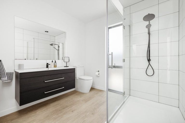 Photo of property in 16 Hiria Crescent, Papamoa Beach, Papamoa, 3118