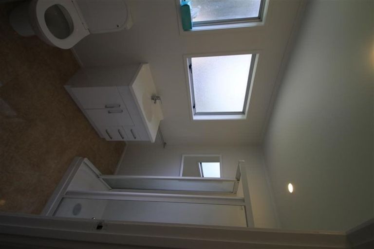 Photo of property in 12 St Margaret Place, West Harbour, Auckland, 0618