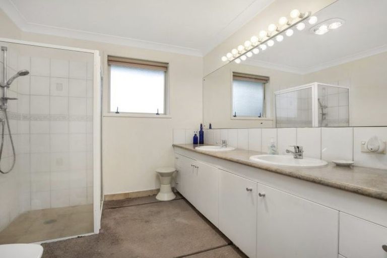 Photo of property in 167 Polo Prince Drive, Alfriston, Auckland, 2105