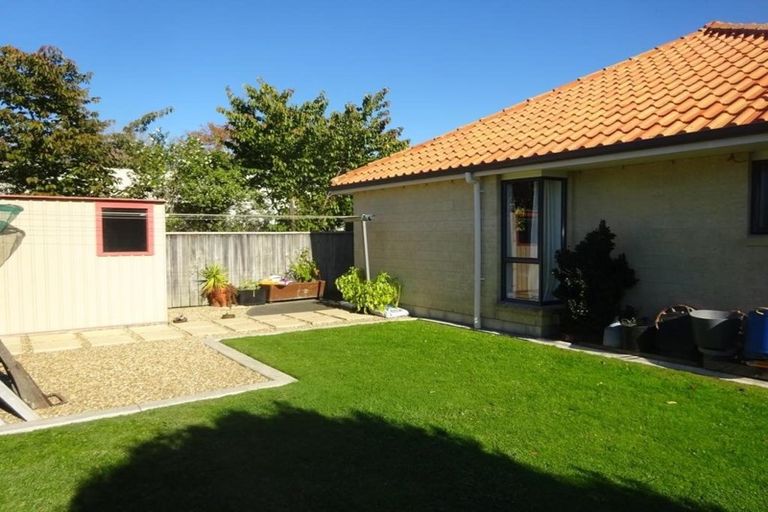 Photo of property in 147 Main Rd Clive, Clive, 4102