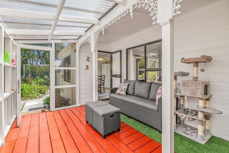 Photo of property in 88 Portland Road, Portland, Whangarei, 0178