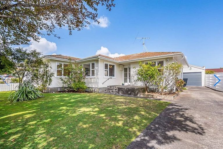 Photo of property in 11 Percy Cameron Street, Avalon, Lower Hutt, 5011