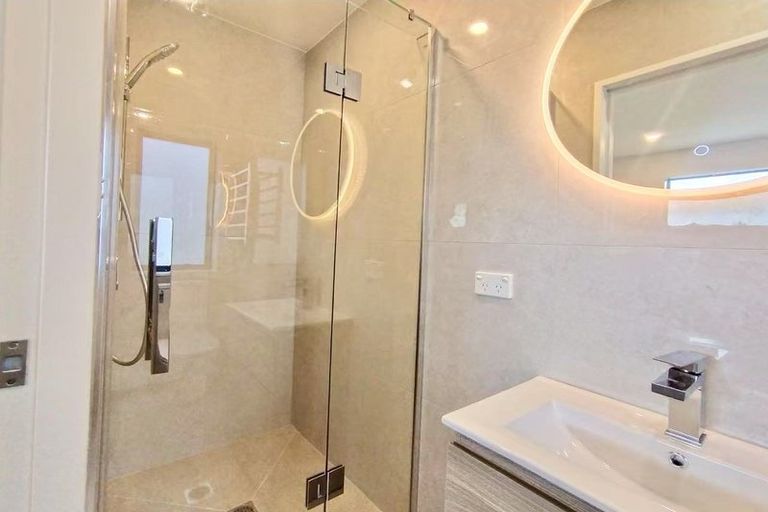 Photo of property in 24 Cosy Place, Howick, Auckland, 2014