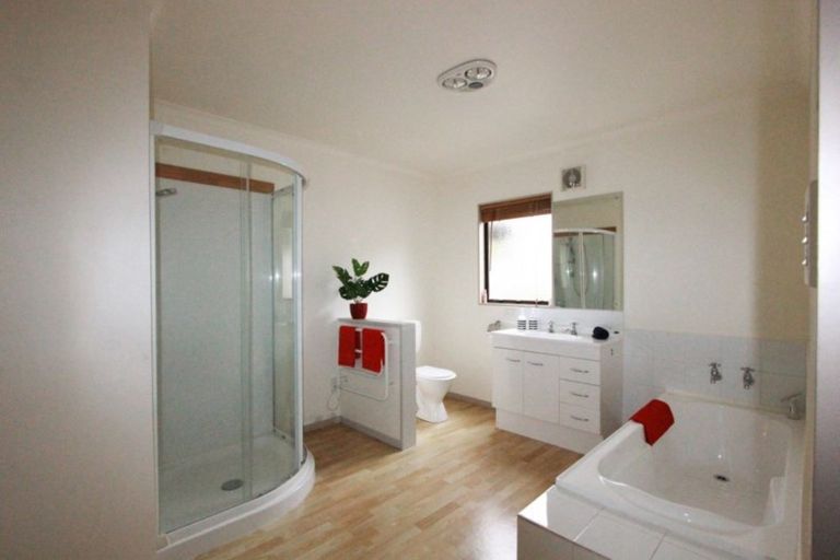 Photo of property in 166 No 2 Line, Okoia, Whanganui, 4572