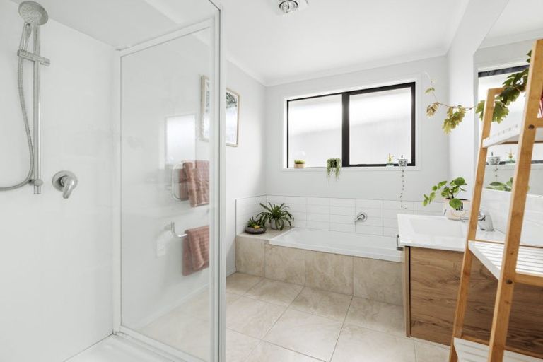 Photo of property in 83 Hastings Road, Pyes Pa, Tauranga, 3112