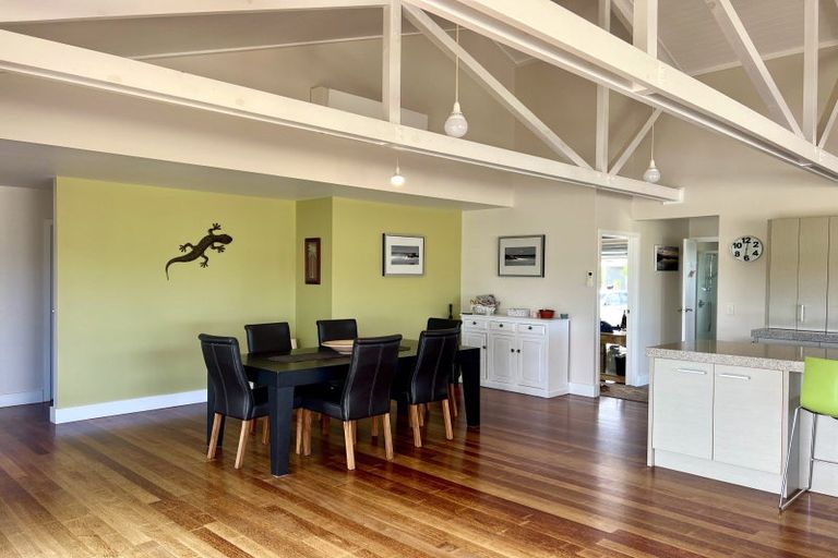 Photo of property in 602 Matarangi Drive, Matarangi, Whitianga, 3592