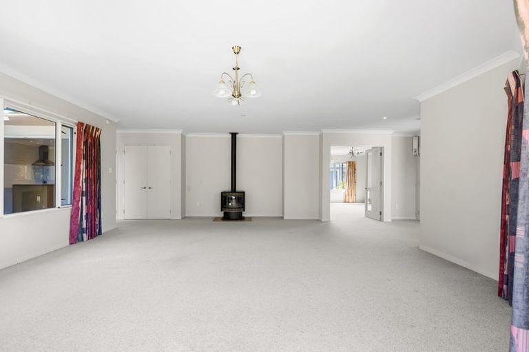 Photo of property in 9 Birchwood Lane, Hilltop, Taupo, 3330