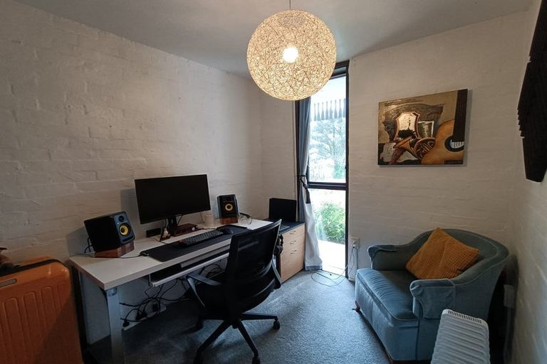 Photo of property in 141c Churton Drive, Churton Park, Wellington, 6037