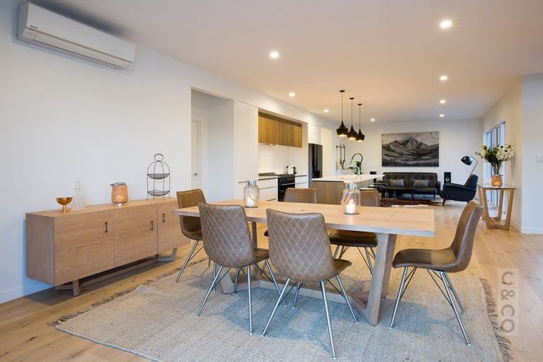 Photo of property in 10 Tauwaka Crescent, Riverhead, 0820