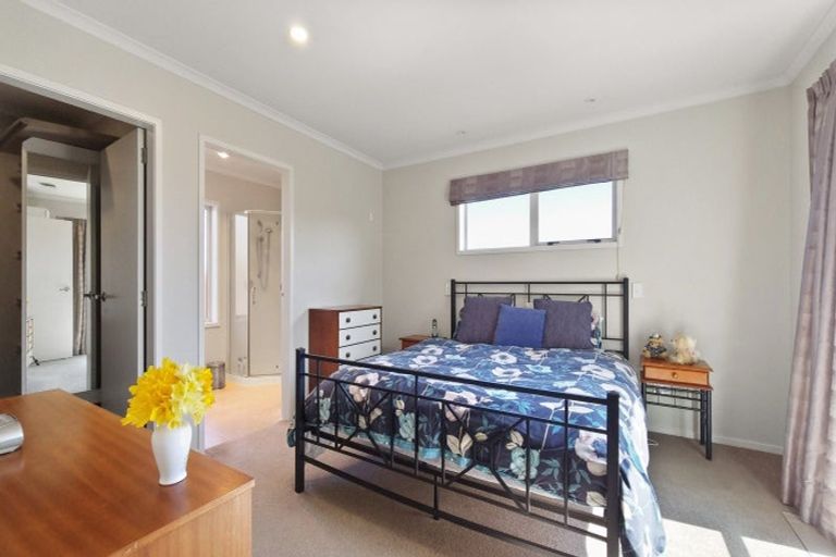 Photo of property in 27 Carroll Place, Owhata, Rotorua, 3010