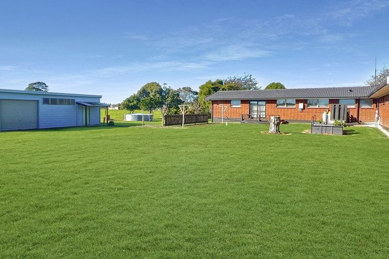 Photo of property in 580 Thornton Road, Thornton, Whakatane, 3194