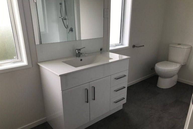 Photo of property in 7/10 Burrows Place, Frankton, Hamilton, 3204