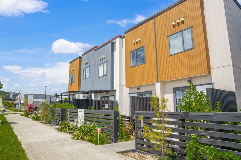 Photo of property in 24 Bugle Road, Totara Park, Auckland, 2019