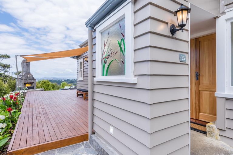 Photo of property in 33 Sunnyvale Road, Swanson, Auckland, 0614