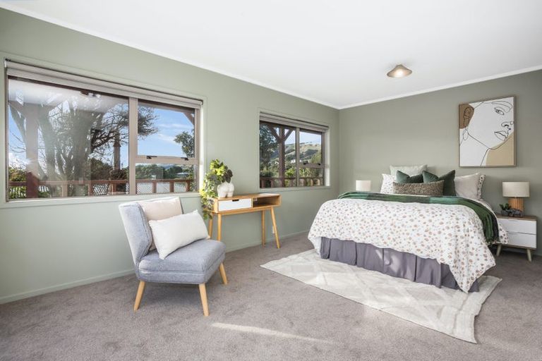 Photo of property in 4 Te Kura Road, Pukerua Bay, 5026