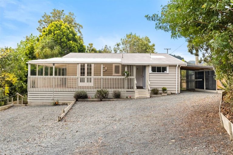 Photo of property in 2 Waimahanga Road, Onerahi, Whangarei, 0110