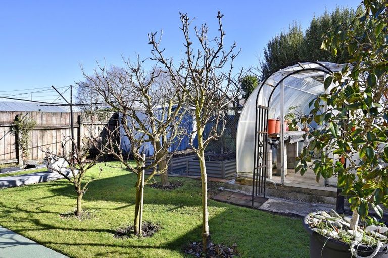 Photo of property in 14 Tennyson Crescent, Stoke, Nelson, 7011