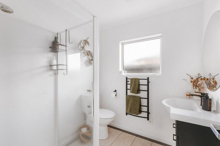 Photo of property in 1 Kokihi Close, Papamoa Beach, Papamoa, 3118