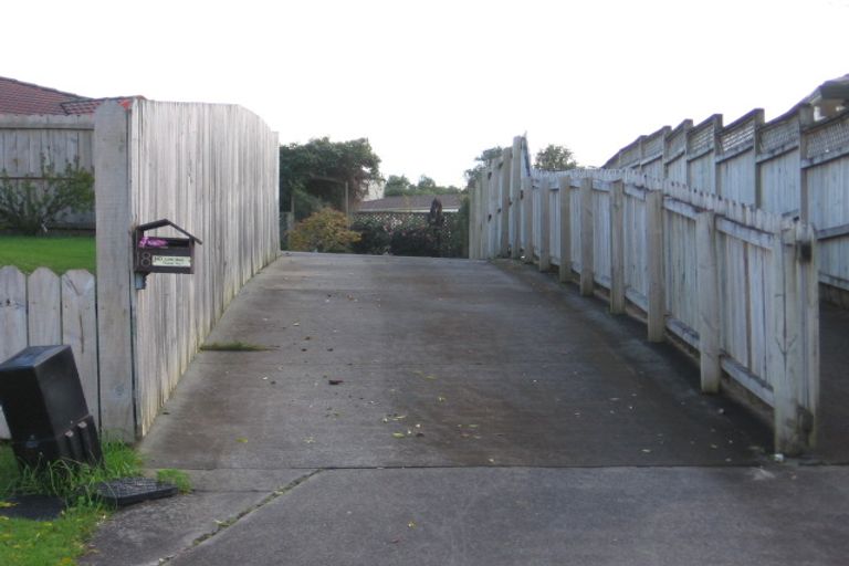 Photo of property in 18 Stanford Street, Albany, Auckland, 0632