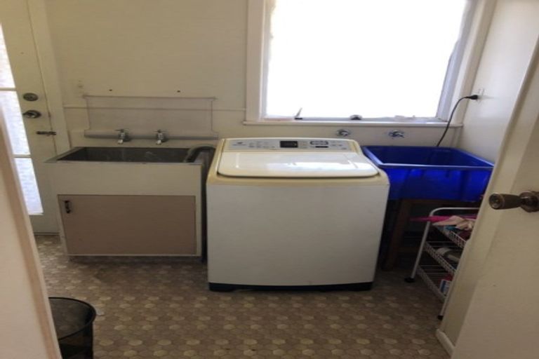 Photo of property in 69 Knighton Road, Hillcrest, Hamilton, 3216