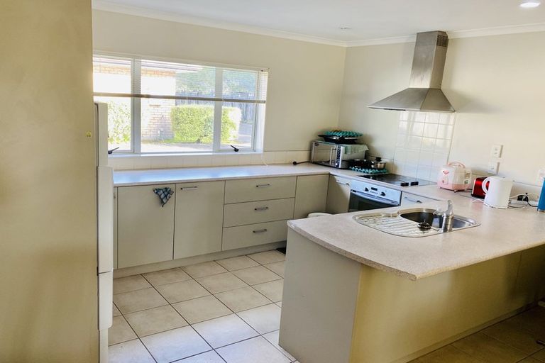 Photo of property in 7/31 Swanson Road, Henderson, Auckland, 0610