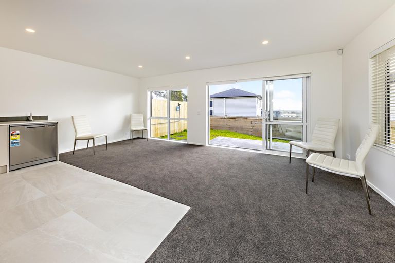 Photo of property in 116 Joseph Street, Flat Bush, Auckland, 2019