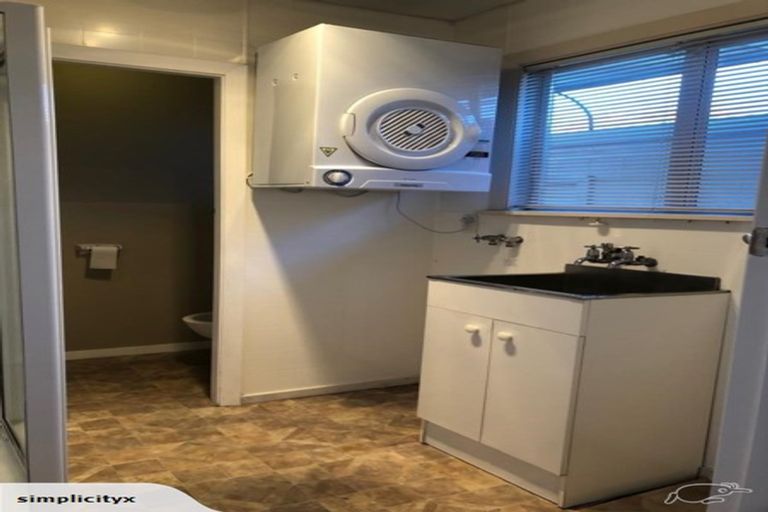 Photo of property in 1/23 Bevington Street, Avonhead, Christchurch, 8042