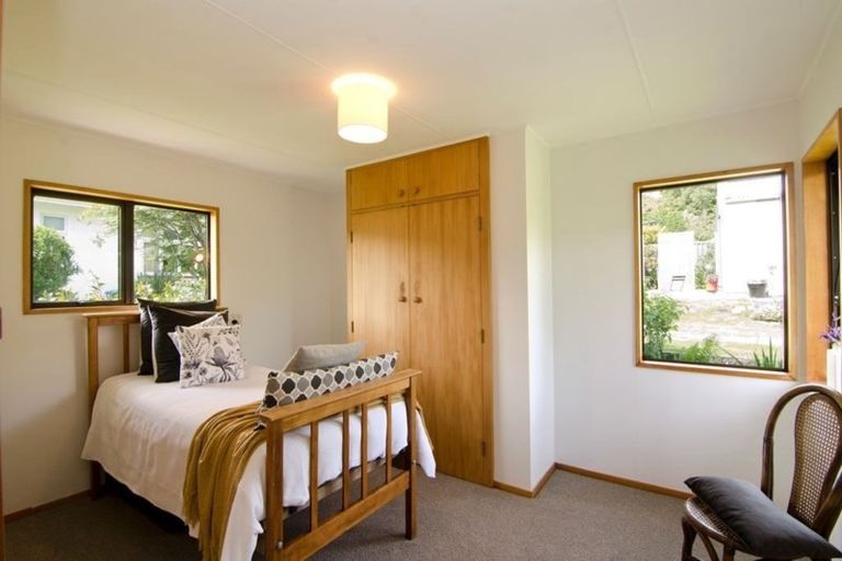 Photo of property in 43 Cheviot Street, Roxburgh, 9500