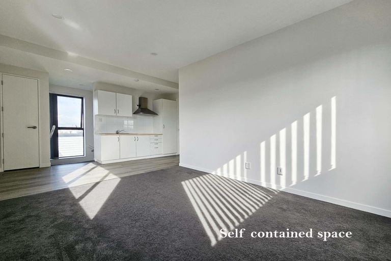 Photo of property in 23 Fredrick Hanson Road, Papakura, 2110