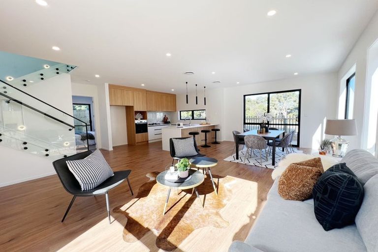 Photo of property in 7a Breeze Lane, Silverdale, 0932