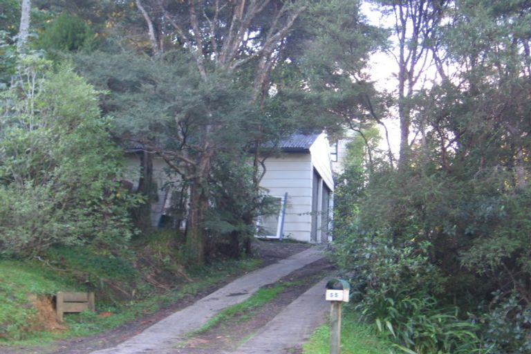 Photo of property in 55 Laingholm Drive, Laingholm, Auckland, 0604