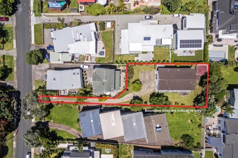 Photo of property in 8a Hauraki Road, Hauraki, Auckland, 0622