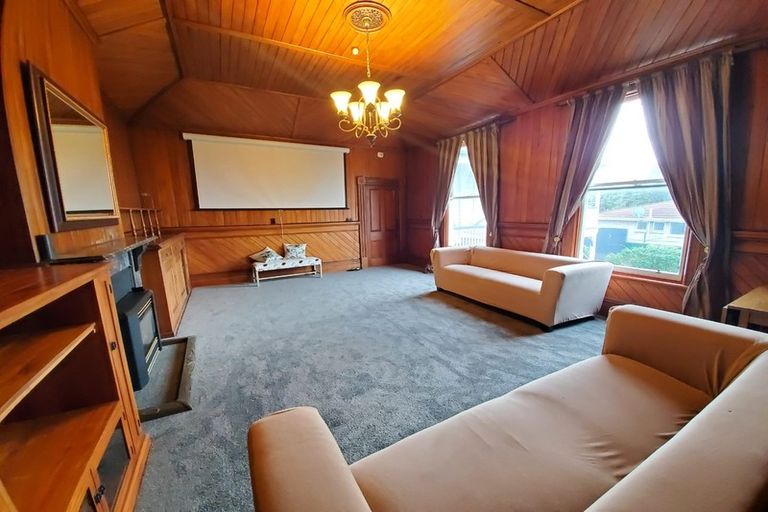 Photo of property in 3 Peel Street, Mornington, Dunedin, 9011