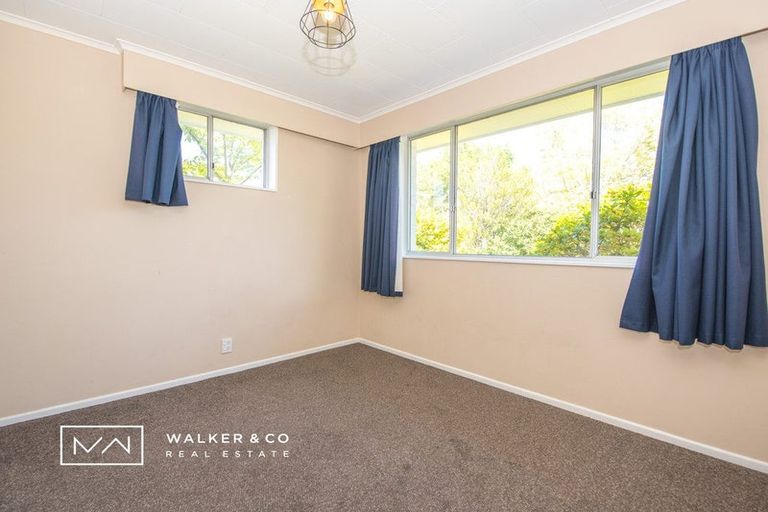 Photo of property in 25 California Drive, Totara Park, Upper Hutt, 5018