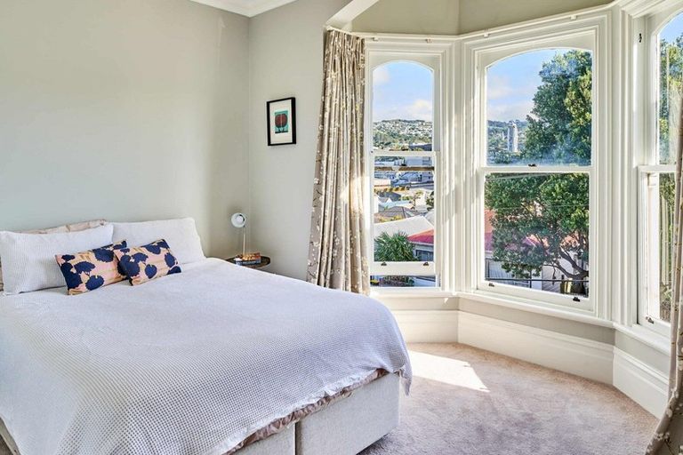 Photo of property in 99 Brougham Street, Mount Victoria, Wellington, 6011