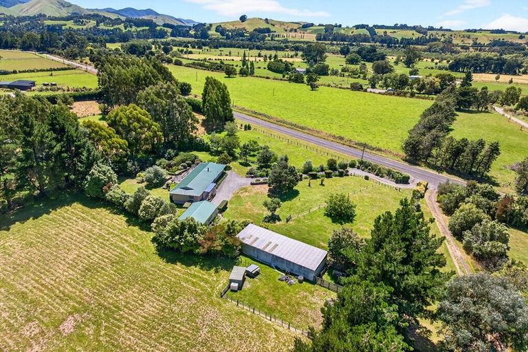 Photo of property in 869 Norfolk Road, Upper Plain, Carterton, 5791