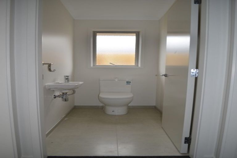 Photo of property in 16 Te Kio Crescent, Papamoa Beach, Papamoa, 3118