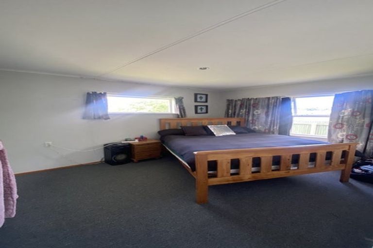 Photo of property in 640 Queen Street East, Levin, 5510