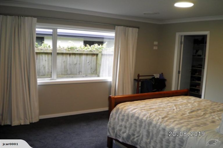 Photo of property in 2 Amokura Crescent, Flagstaff, Hamilton, 3210