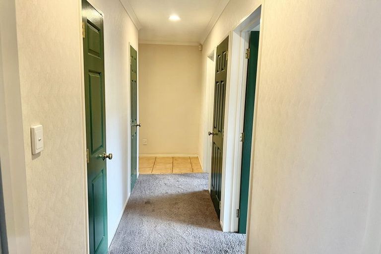 Photo of property in 13 Advance Way, Albany, Auckland, 0632