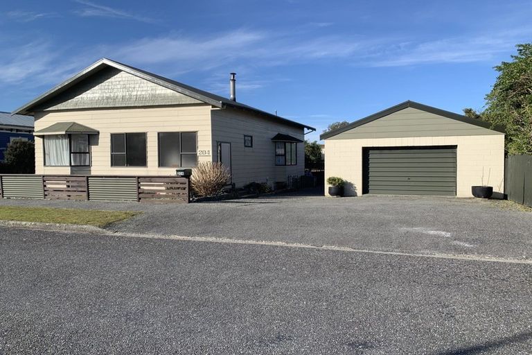Photo of property in 204 Revell Street, Hokitika, 7810